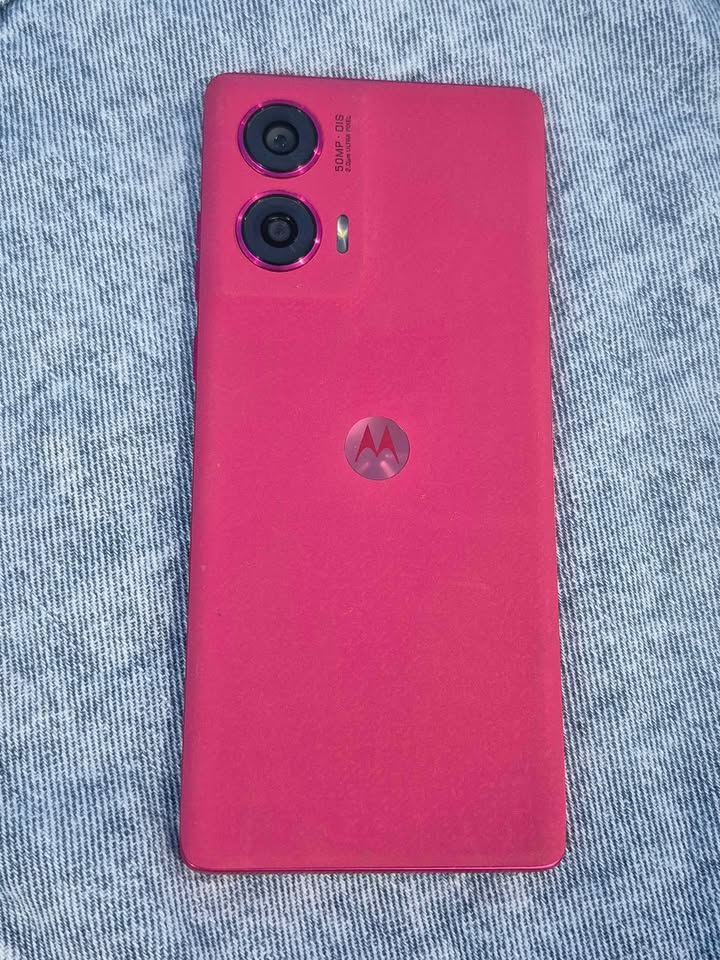 Motorola Edge 50 Fusión Libre sim virtual para cualquier empresa 256gb de almacenamiento 8gb de ram