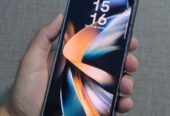 Samsung Zfold4 Libre esim para cualquier empresa 256gb de almacenamiento 12gb de ram, con detalles..