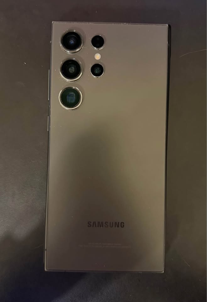 Samsung Galaxy S24 Ultra 256GB sin lapiz