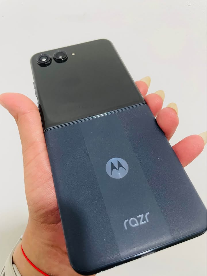 Moto razr 50 ultra 512 GB Libre ✅
