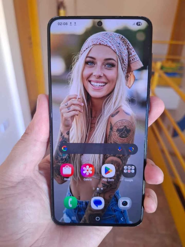 Samsung S21 Plus A E-SIM de 128 gb y 8 de ram. Con NFC. Excelente estado!