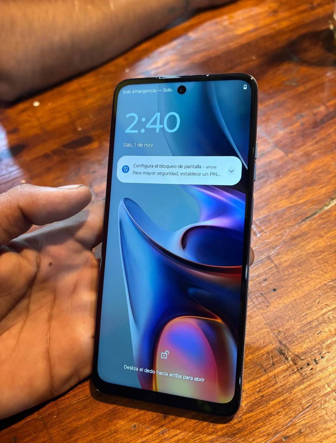 Motorola E15 a 100 mil