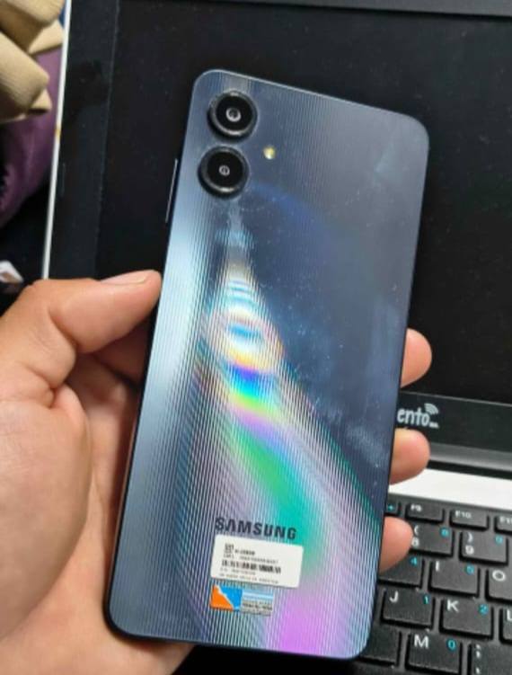 Samsung A06 128gb y 4 de ram