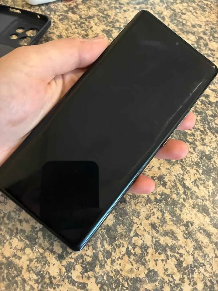PERMUTO MOTO EDGE 40 PRO