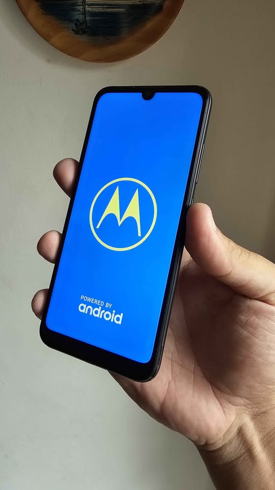 Vendo Motorola E6 plus libre 32gb huella , IMPECABLE , NO PERMUTO