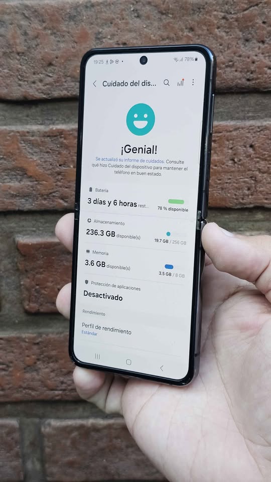 Vendo Samsung Z flip 4 libre 256gb 8ram , NO PERMUTO