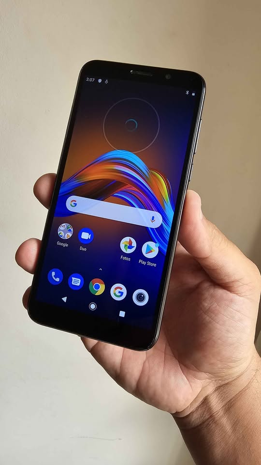 Vendo Motorola e6 play 32gb , Impecable , todas las redes sociales , NO PERMUTO