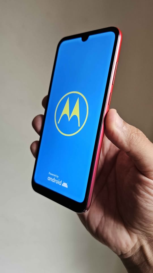 Vendo Motorola e6s libre 32gb huella , NO PERMUTO