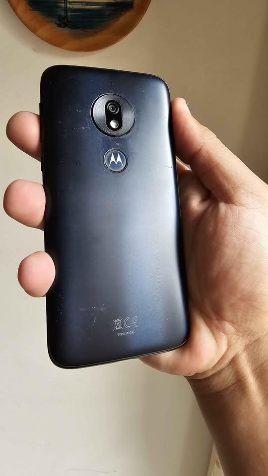 Vendo Motorola G7 play 32gb huella , NO PERMUTO