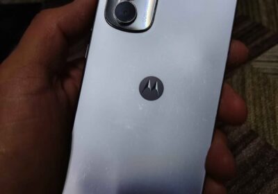 Vendo edge 30 libre leeer descripción