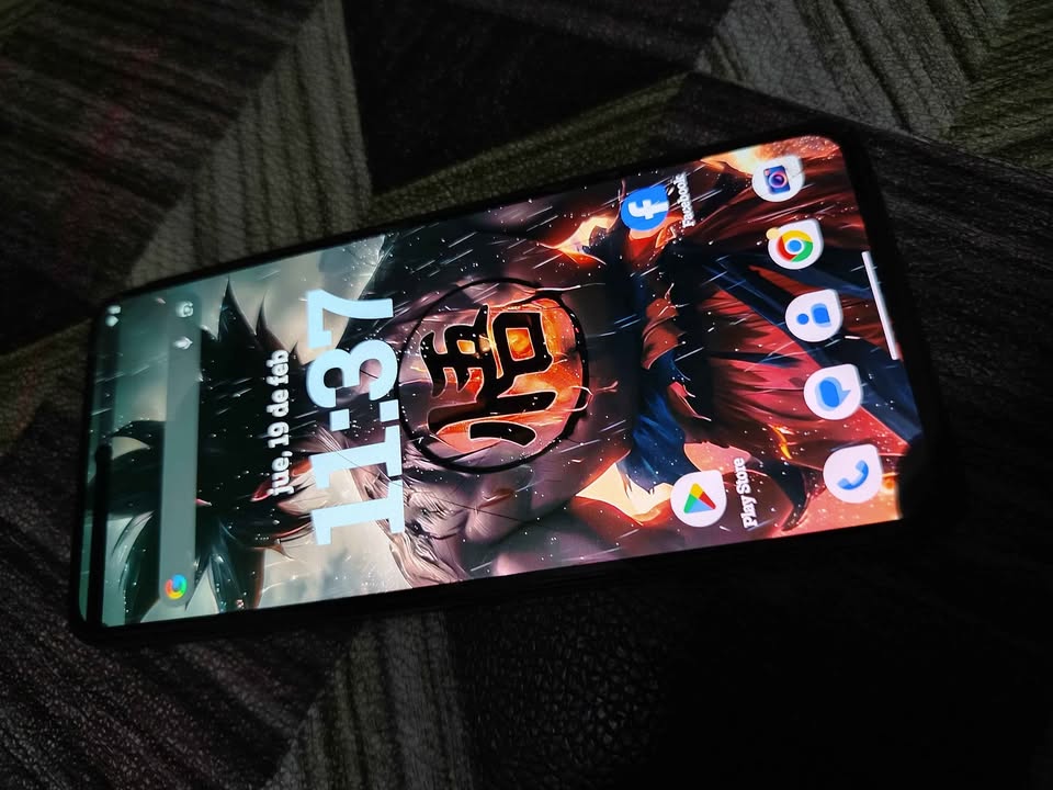 Vendo edge 30 libre leeer descripción