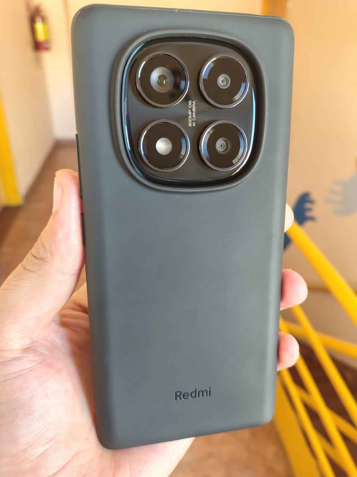 Redmi Note 14 Pro 256Gb y 8 De Ram Dual SIM, Libre De Fabrica impecable Estado !!