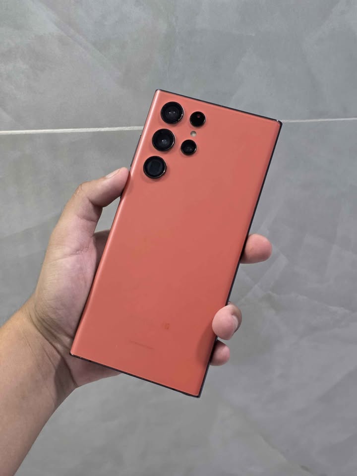 Samsung S22 Ultra Libre De Fábrica Para Cualquier Empresa 256gb De Almacenamiento 12gb De Ram