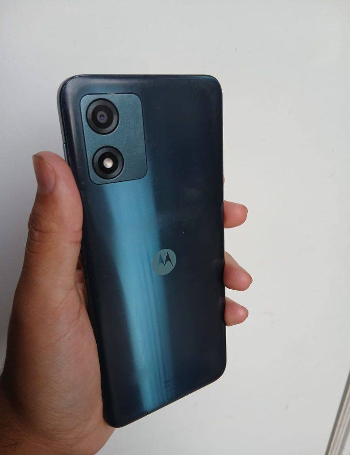 Moto E13