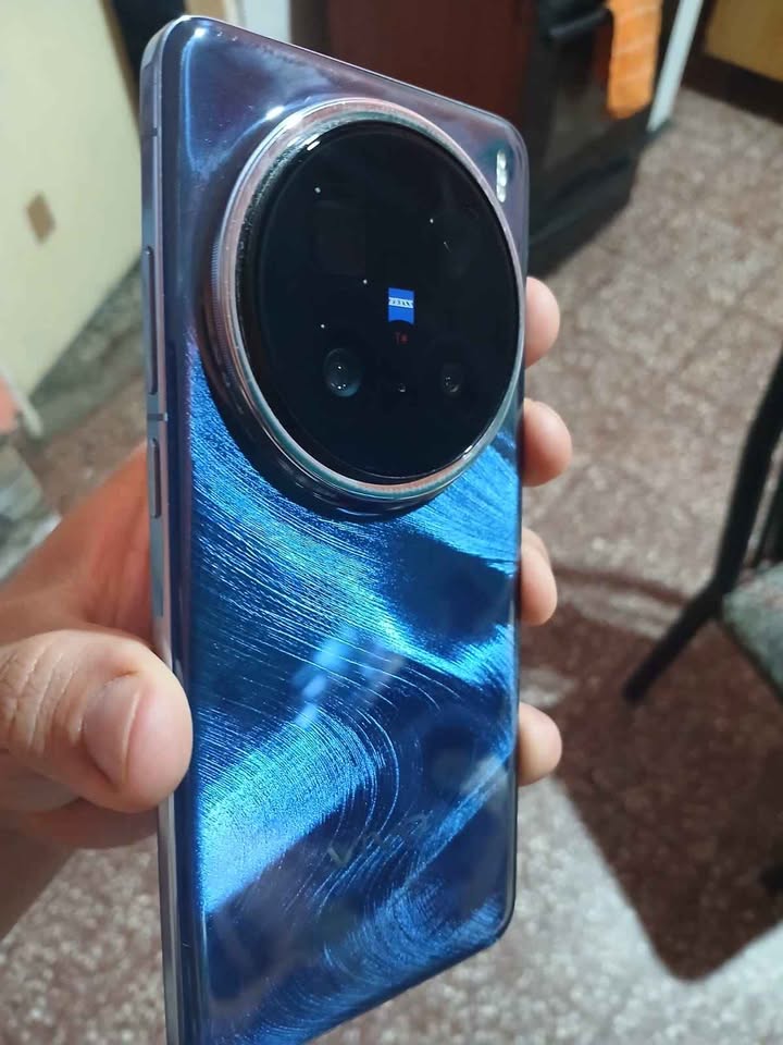 [VENTA] [PERMUTA] Vivo X200 Pro 16/512 CN libre de origen, completo en caja, impecable. Valor en USD