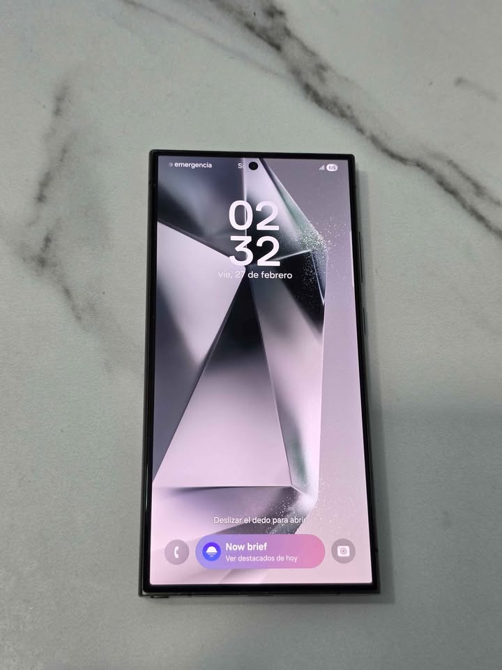 Samsung S24 Ultra Libre De Fábrica Para Cualquier Compañía 512gb De Almacenamiento 12gb De Ram