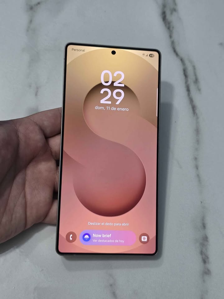 Samsung S25 Ultra Libre De Fábrica Para Cualquier Compañía 1TB De Almacenamiento 12gb De Ram