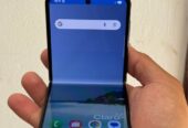 Vendo Samsung Z flip 5 libre 5G 256gb 8ram , IMPECABLE, NO PERMUTO