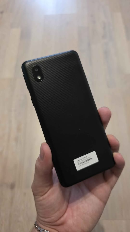 SAMSUNG A01 CORE 16GB A WIFI