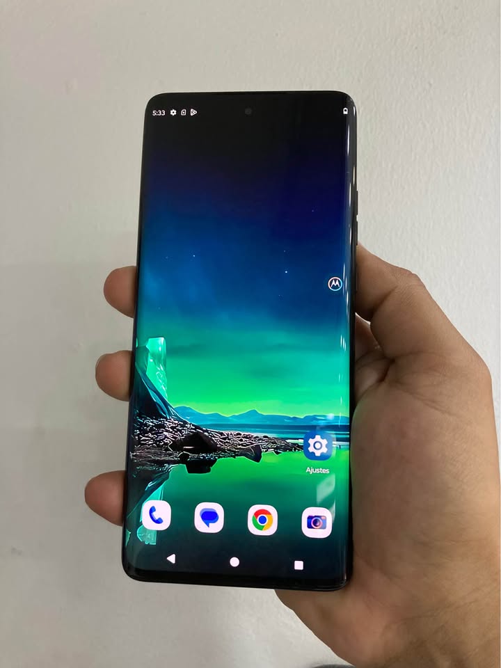 MOTO EDGE 40 NEO $450.000