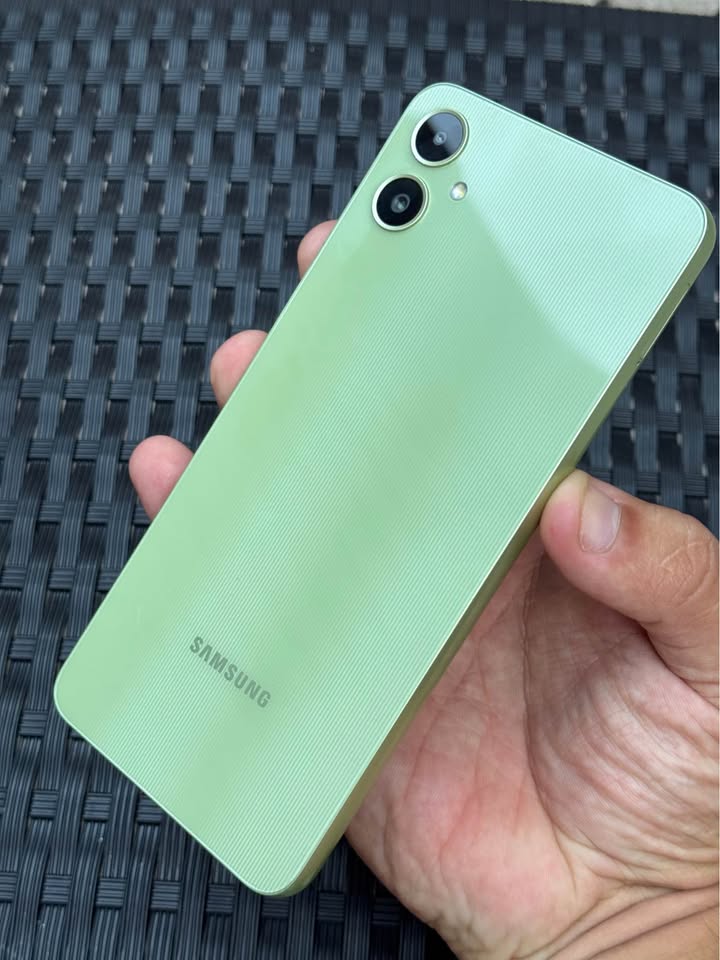 Vendo Samsung A05 libre 64gb 4ram IMPECABLE, NO PERMUTO