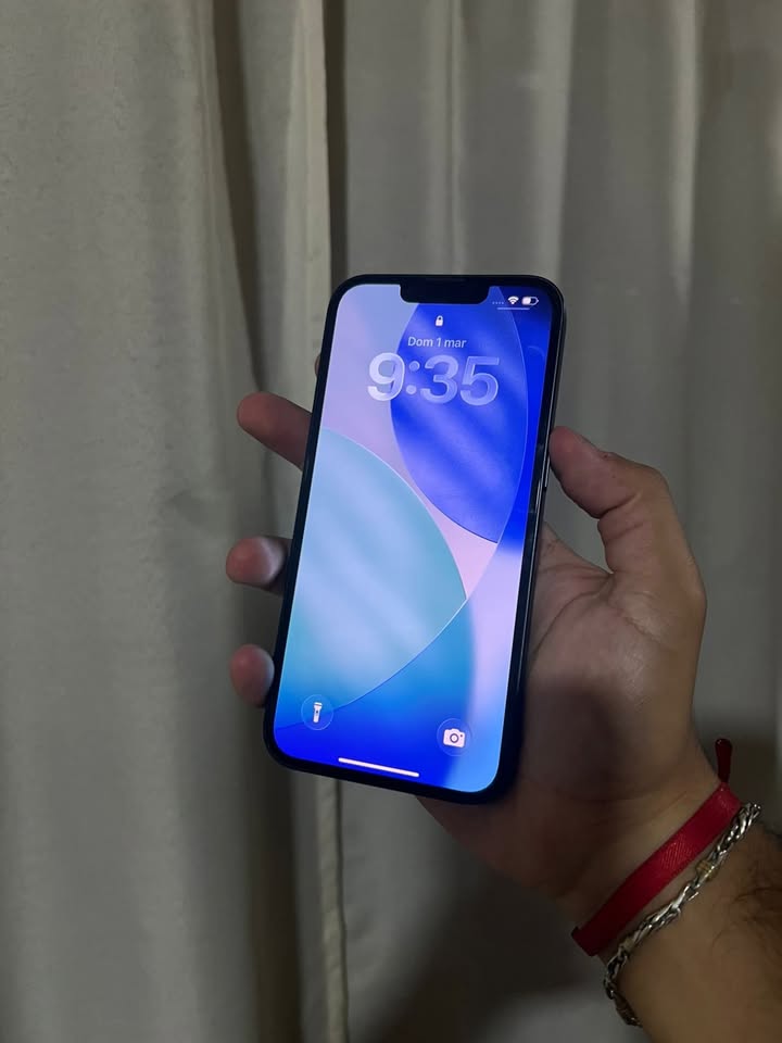iphone 13 de 128GB azul midnight