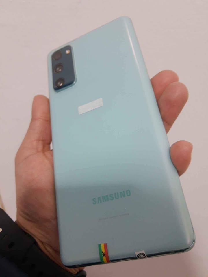 Samsung s20 fe 5G 128 GB Libre✅