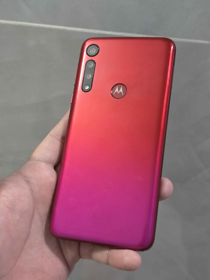 Motorola g8 Play a wifi 32gb de almacenamiento 3gb de ram