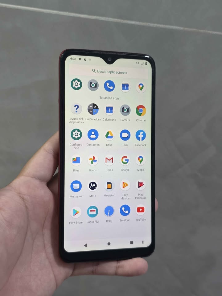 Motorola g8 Play a wifi 32gb de almacenamiento 3gb de ram