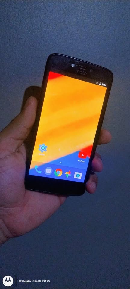 vendo libre con USB cargador 45mil zona noroeste Vendo solo vendo estética 10punto