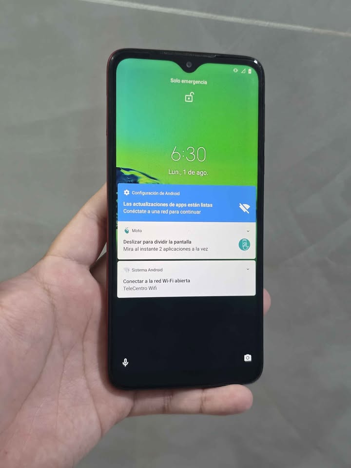 Motorola g8 Play a wifi 32gb de almacenamiento 3gb de ram