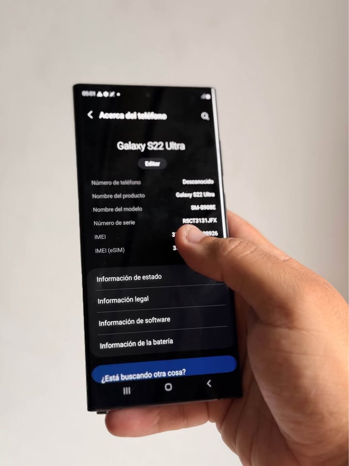 Vendo Samsung S22 ultra 256gb 12ram libre , detalle tapa , NO PERMUTO