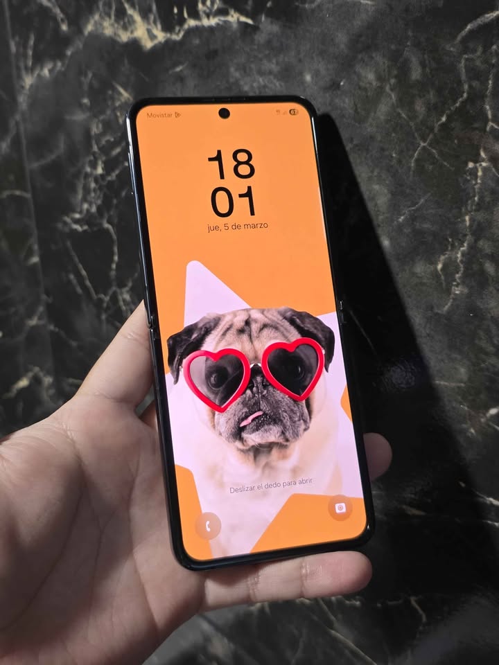 Samsung Zflip4 Libre de fabrica para cualquier empresa 256gb De Almacenamiento 8gb De Ram