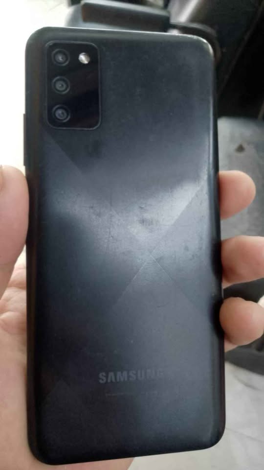 Samsung a02s 64 gb 4 ram para claro
