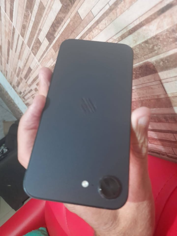 IPHONE 16e 128gb 100% a chip físico o esim oo ambos