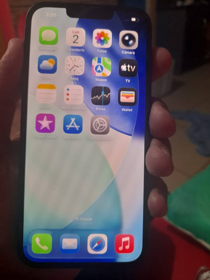 IPHONE 16e 128gb 100% a chip físico o esim oo ambos