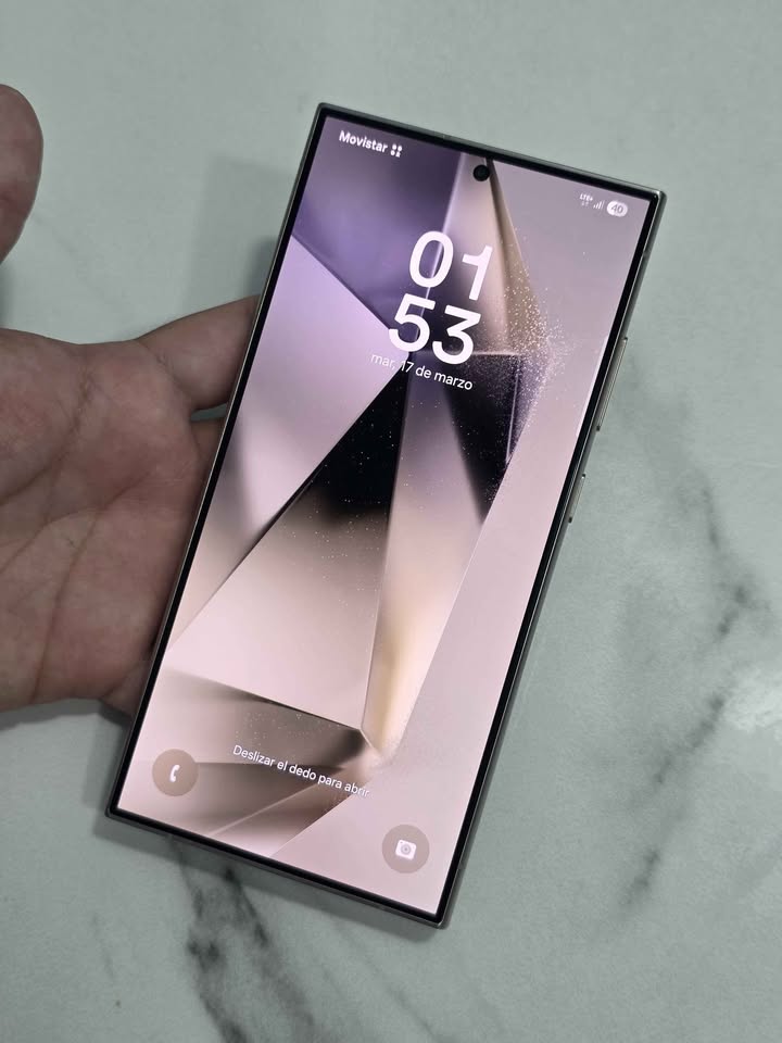 Samsung S24 Ultra Libre De Fábrica Para Cualquier Compañía 256gb De Almacenamiento 12gb De Ram