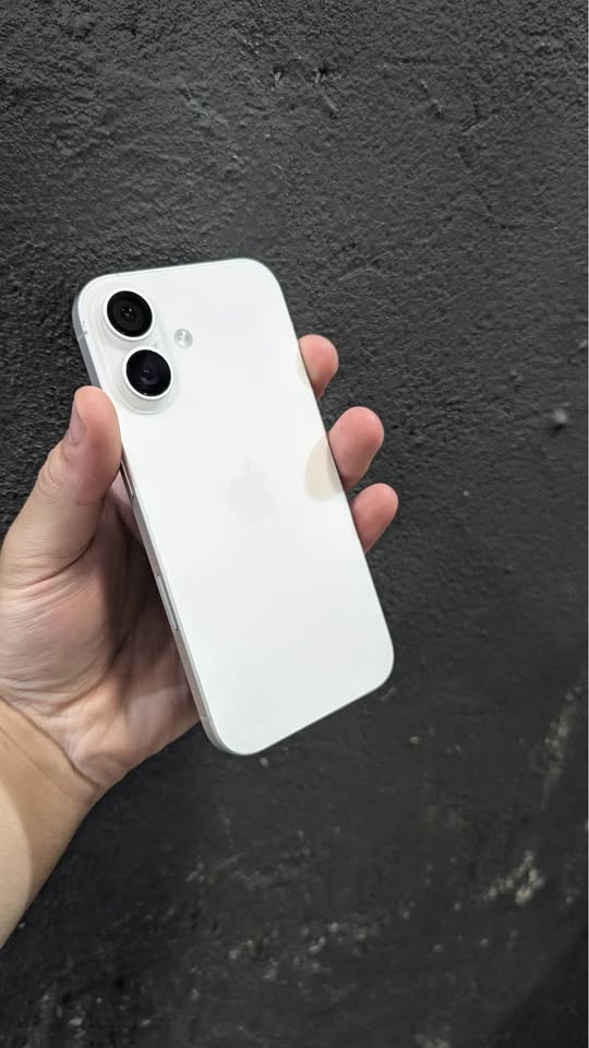 Vendo iPhone 16 128gb 100% libre impecable