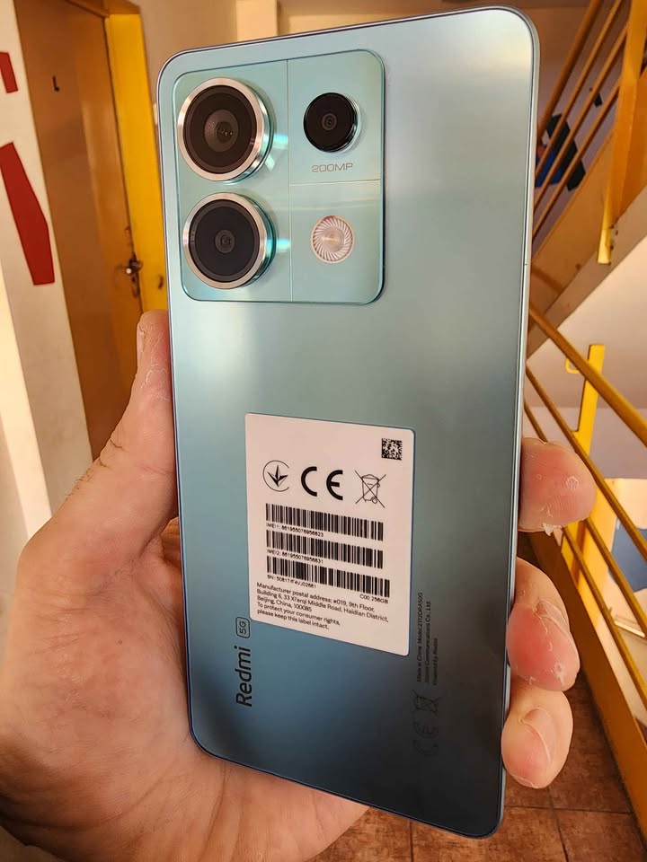 Redmi Note 13 Pro 5g 256Gb y 8 De RAM Dual SIM, impecable Estado Como Nuevo!!