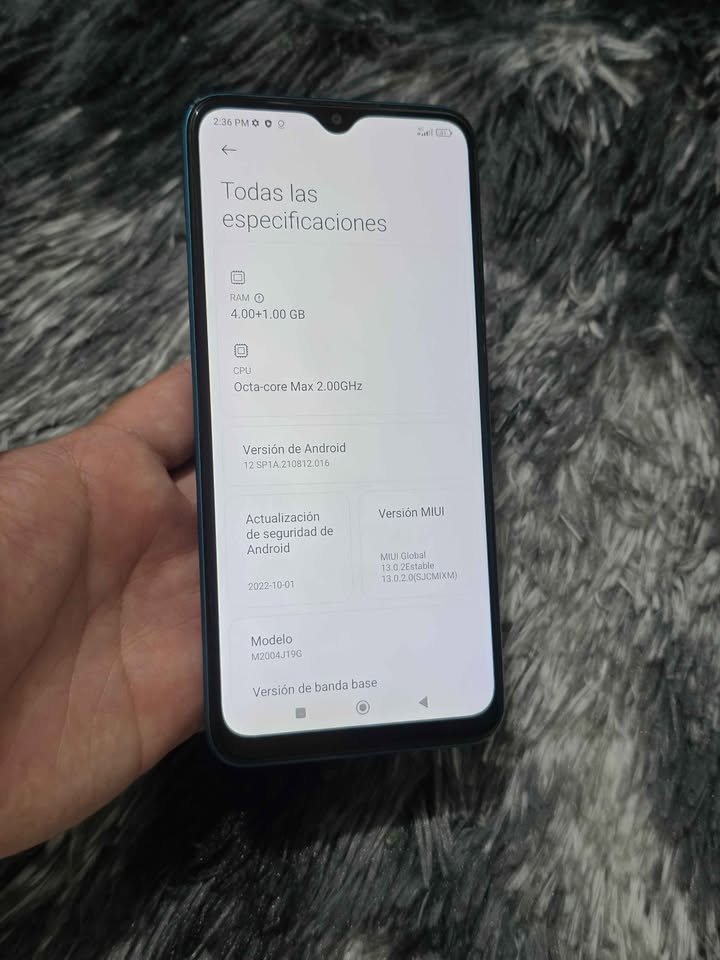 Redmi 9 Libre de fabrica para cualquier empresa 64gb de almacenamiento y 4gb de ram
