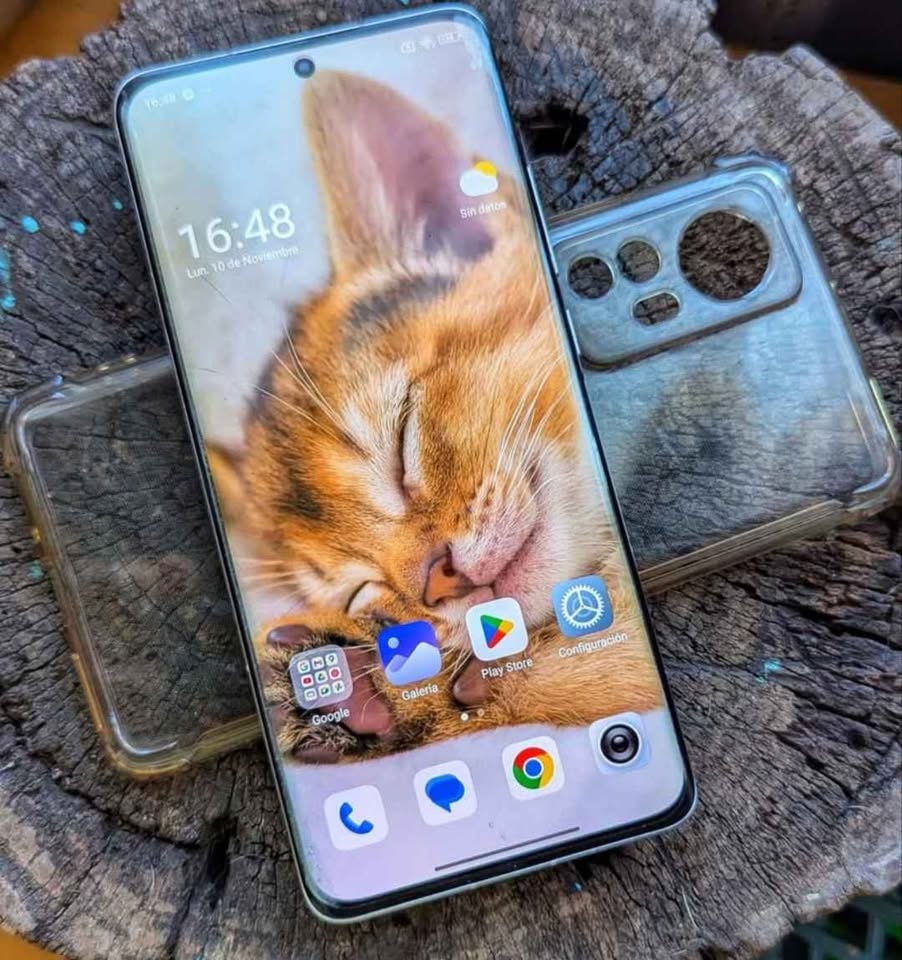 V o P “Xiaomi MI 12” Snap8 gen 1 libre 5G