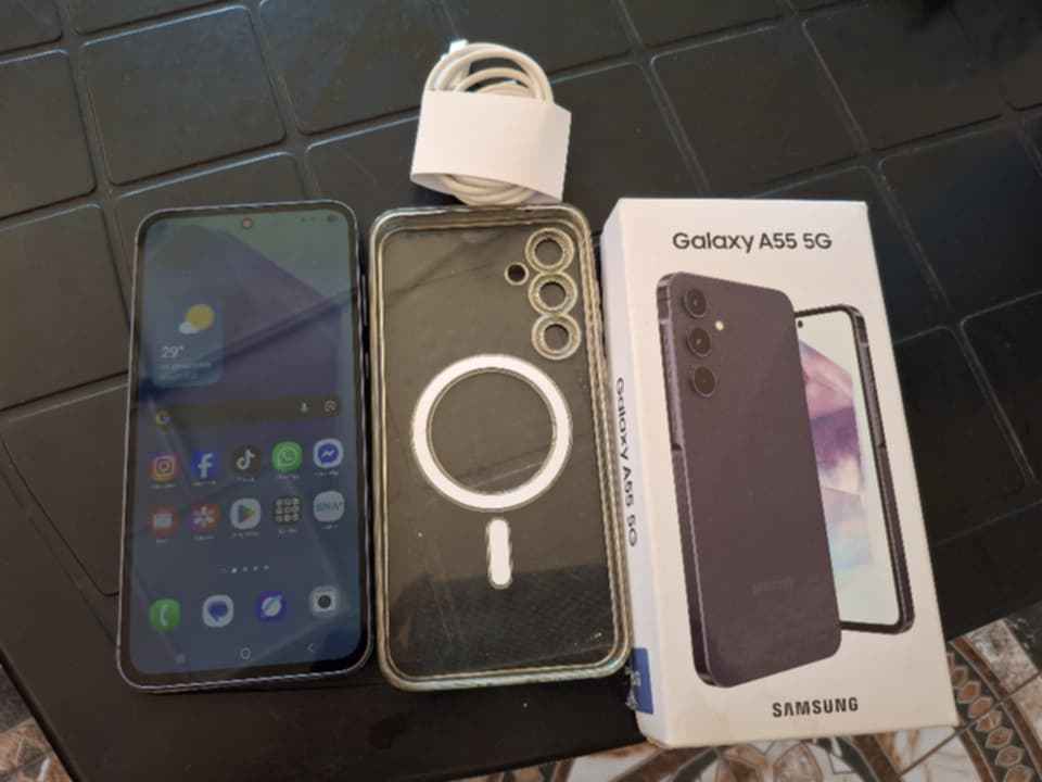 SAMSUNG A55 NUEVO LIBRE PERMUTO.