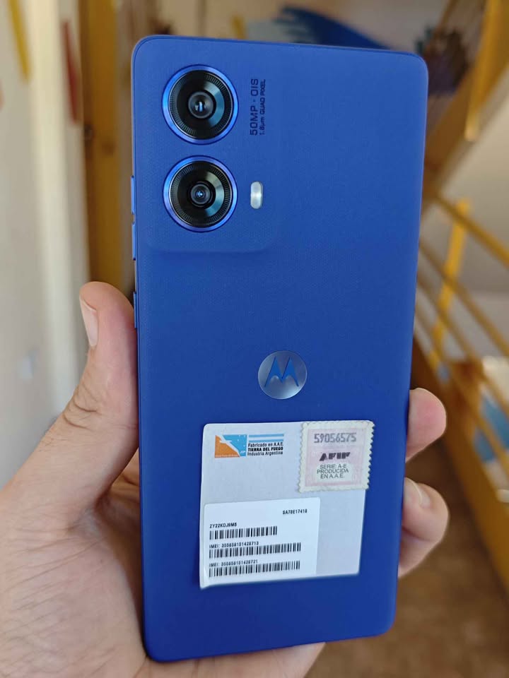 Motorola G85 5g 256Gb y 8 De RAM Libre de fabrica impecable Estado Como Nuevo!!