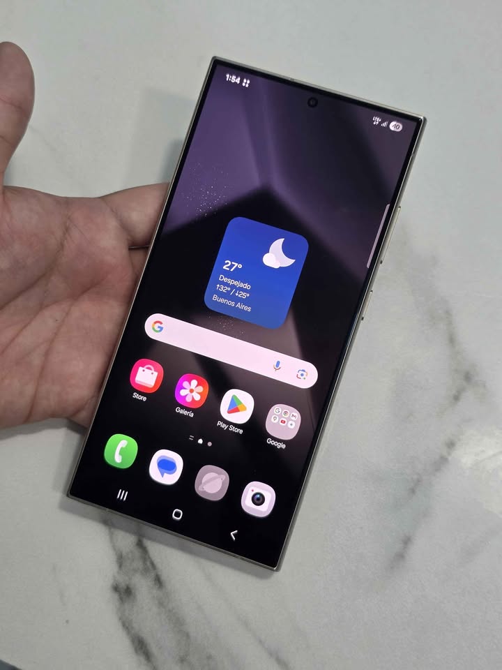 Samsung S24 Ultra Libre De Fábrica Para Cualquier Compañía 256gb De Almacenamiento 12gb De Ram