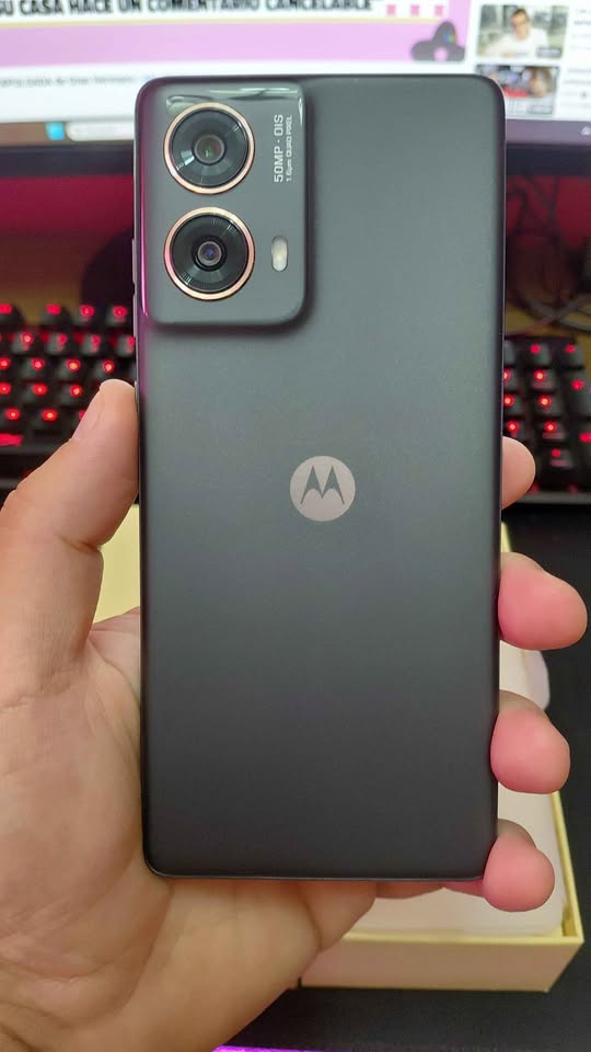 Moto G85 256/8 Nuevo Libre Permutas