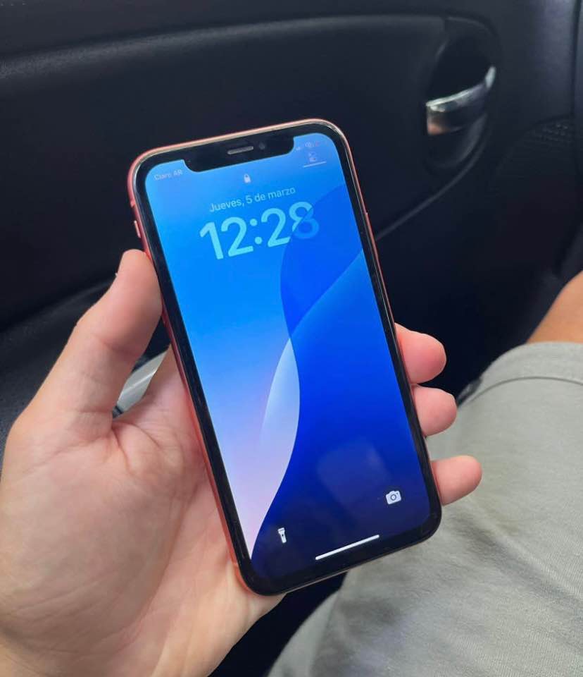Vendo IPhone XR