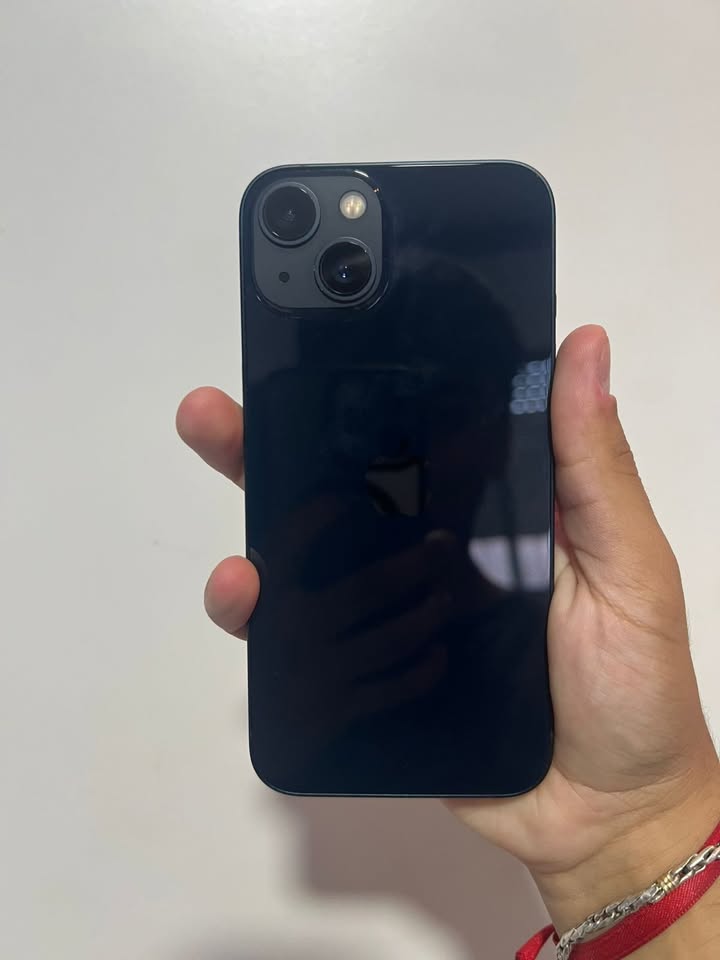 LÍQUIDO ultimo iPhone 13 azul Mid 128gb 84% ya impecable