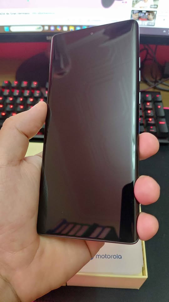 Moto G85 256/8 Nuevo Libre Permutas