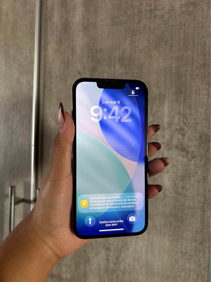 VENDO! IPhone 13 PRO 128GB 100%🔋 IMPECABLE! Sin detalles LIBRE DE TODO!! $710mil