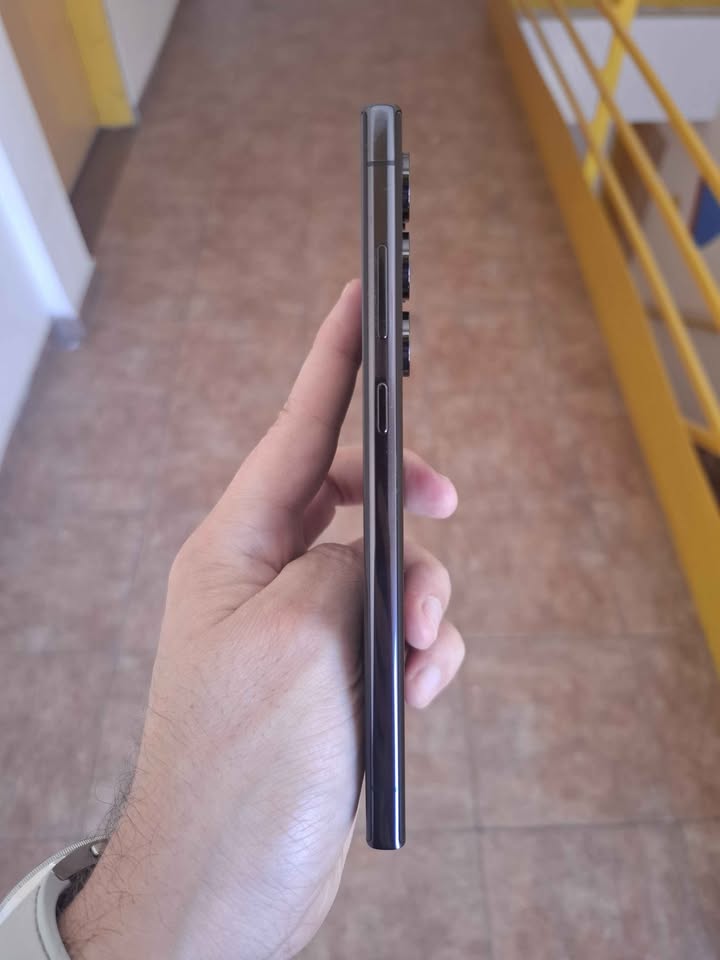 Samsung S23 ultra 256Gb y 12 De Ram A Esim (chip Virtual ) Impecable Como Nuevo !!